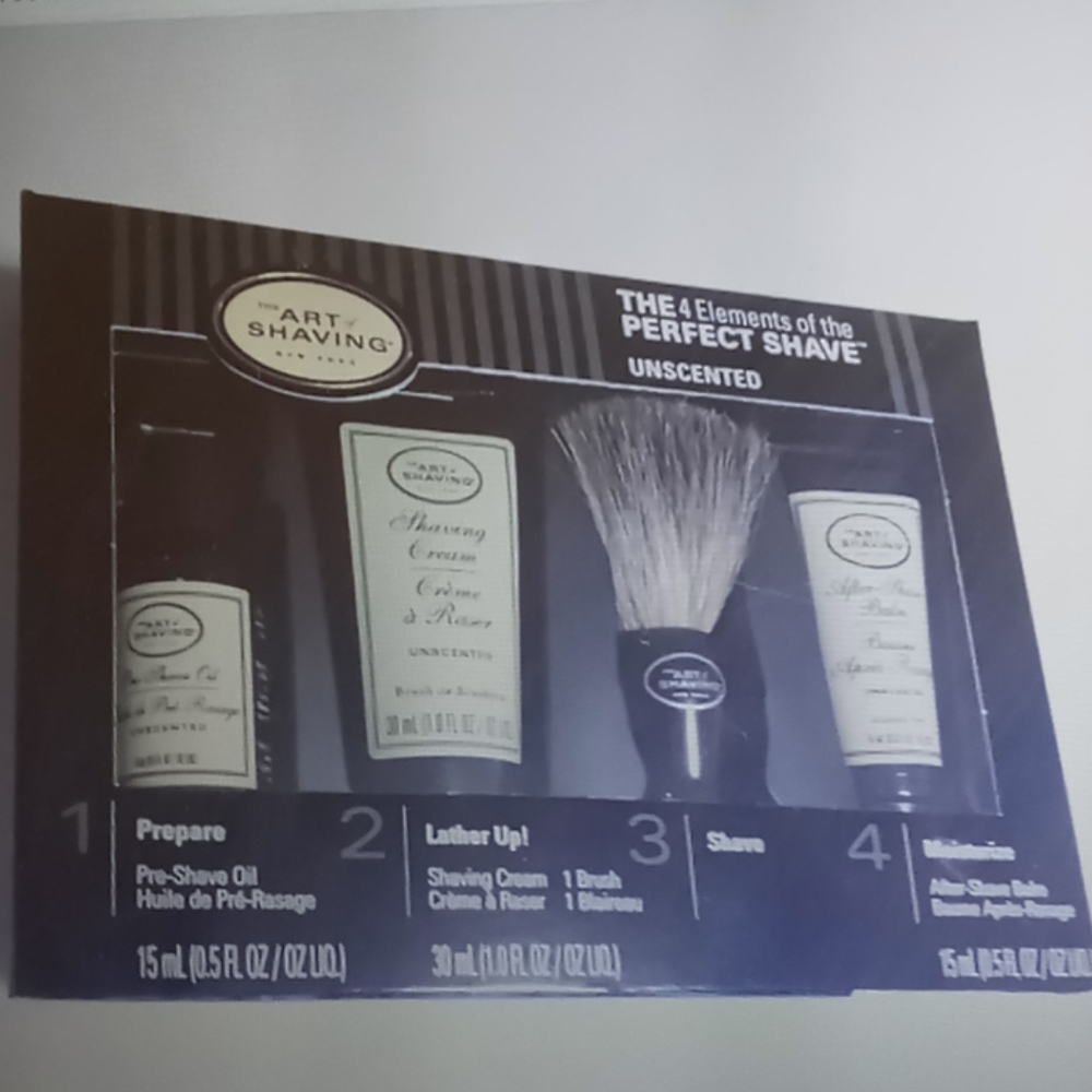 Art of Shaving 4 pc mini kit, unscented moisturize